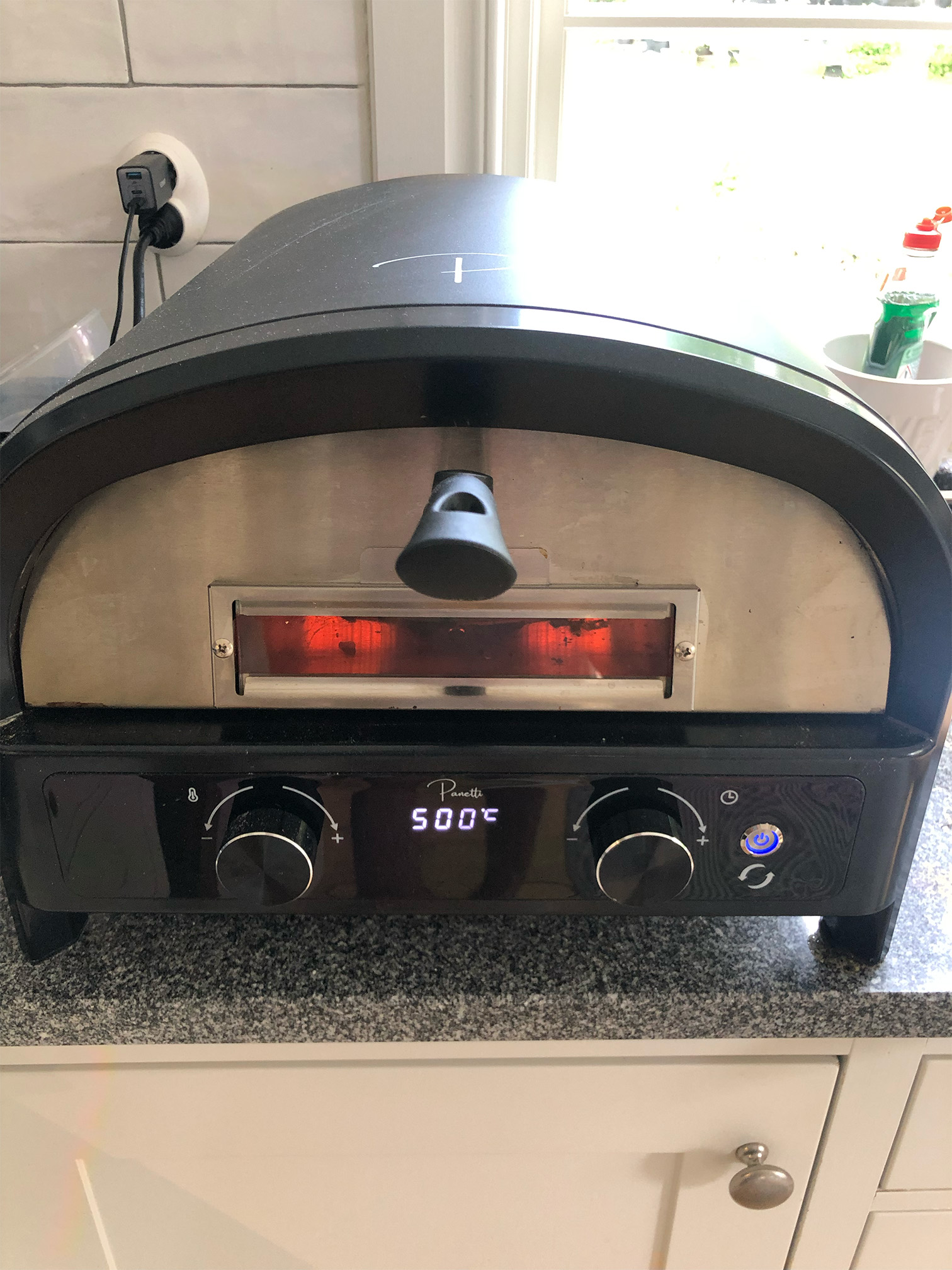 Dekorativbild på pizzaugnen