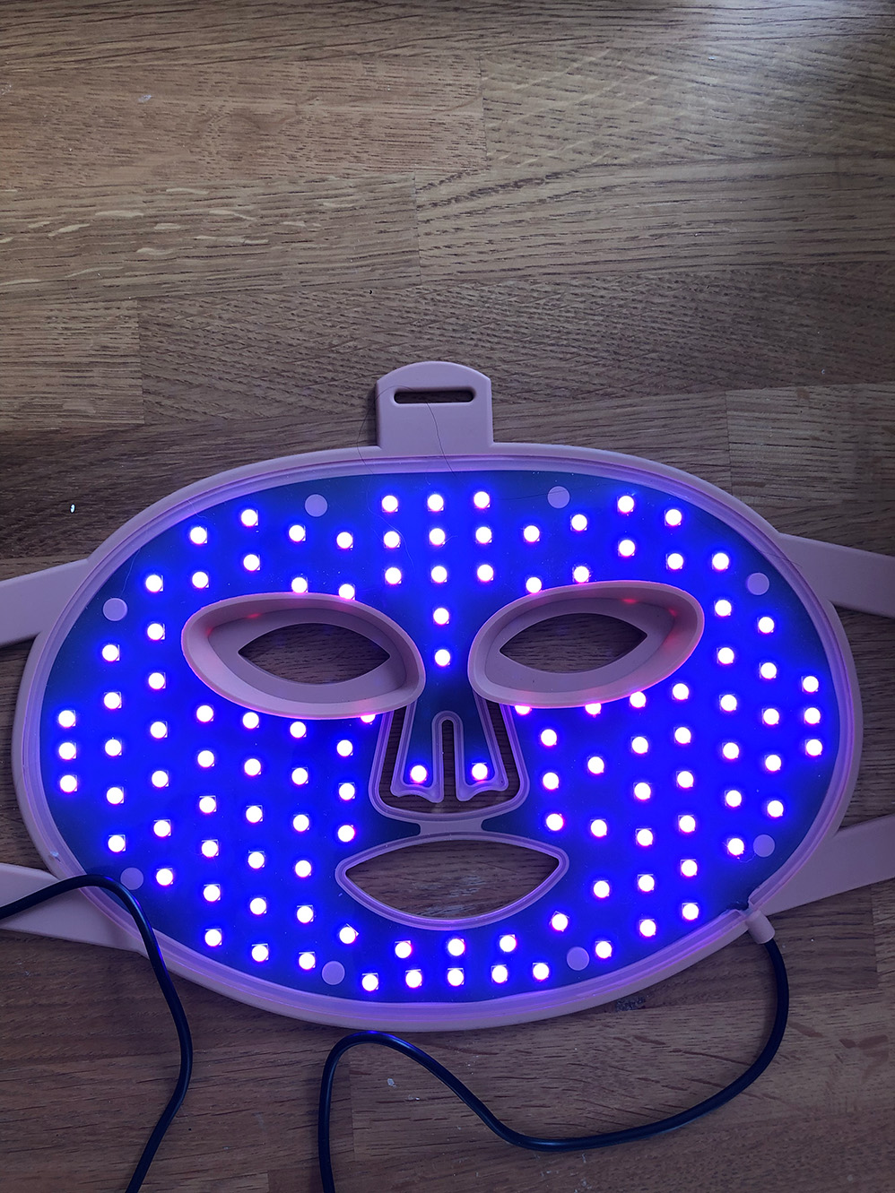 Led Mask lila belysning