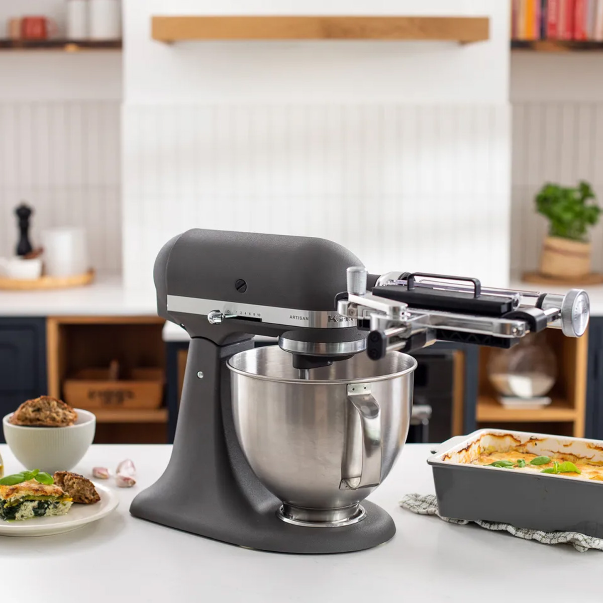 Vilka är KitchenAid i Sverige? - Upptäck deras köksmaskiner och tidlösa design!