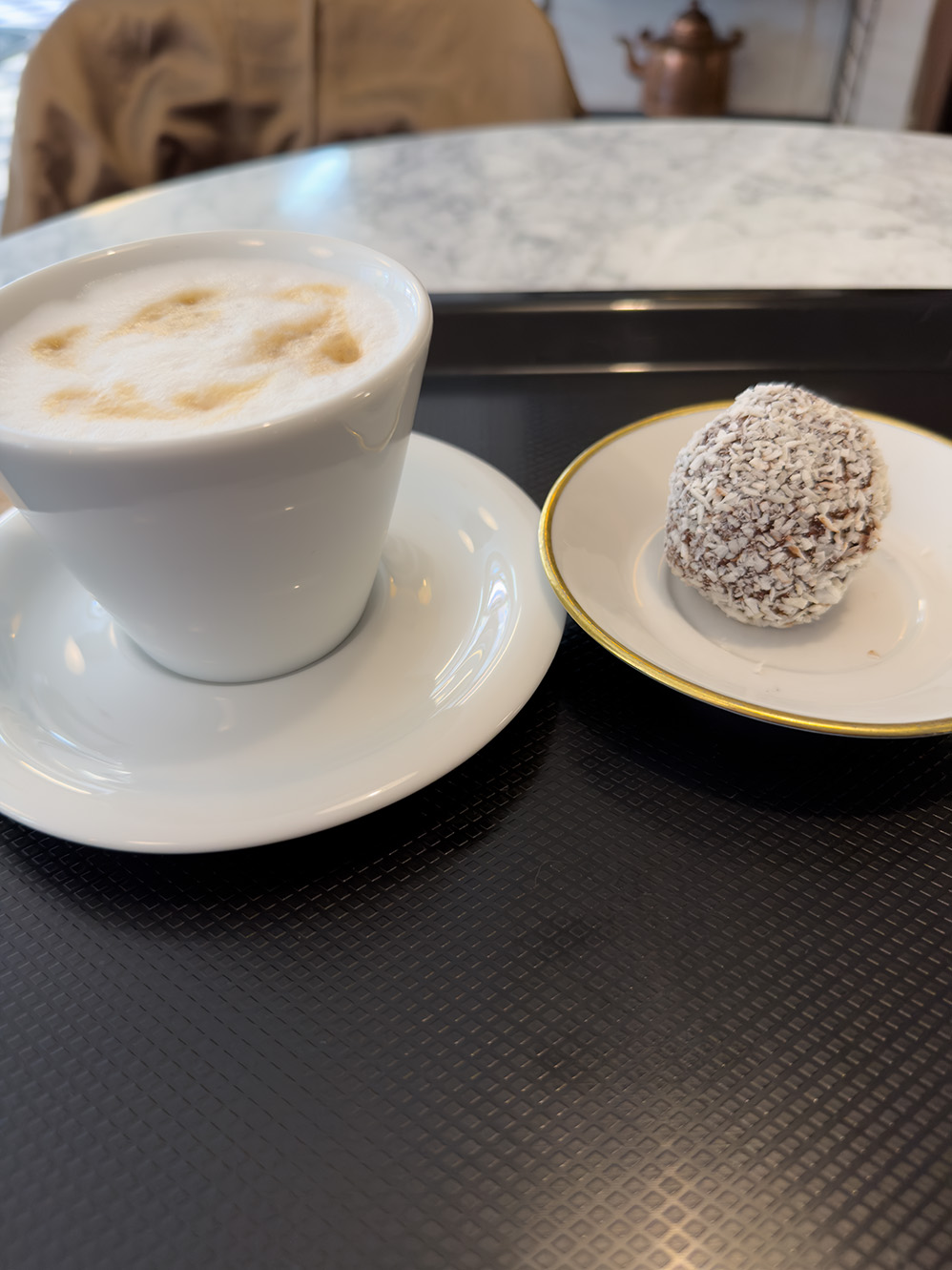 Fika + kaffe hos swemströmskas stenugnsbageri