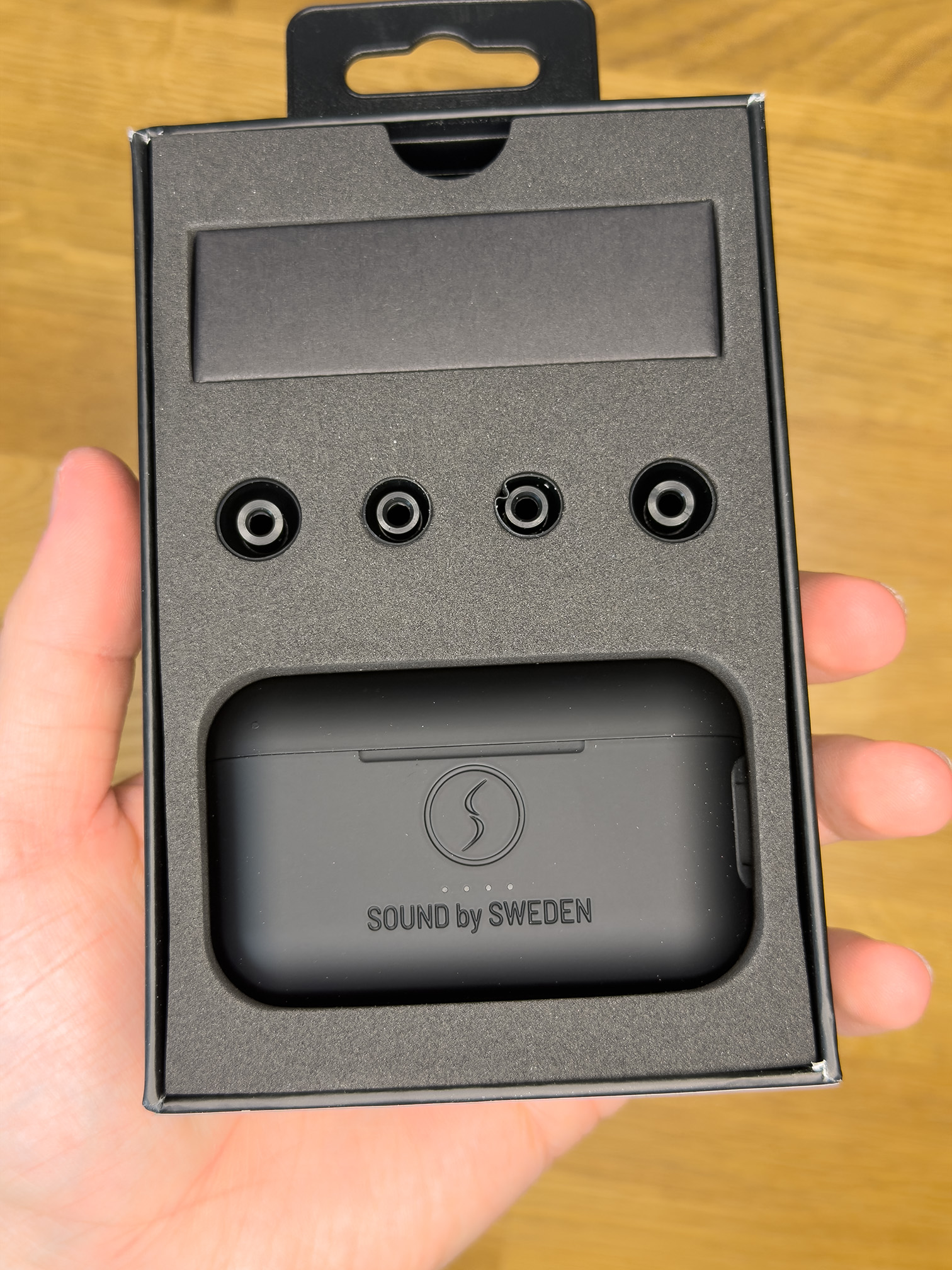 Öppnad förpackning av SUPRA NERO-TX2
