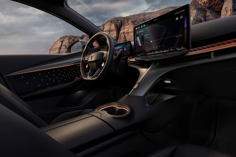 CUPRA lanserar Tavascan Black Edition