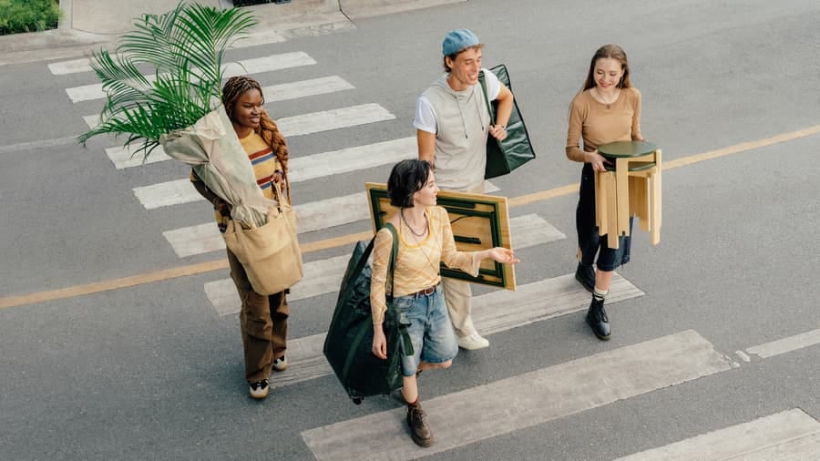 IKEA lanserar KOMPISHÄNG – flyttvänlig möbelkollektion med säljstart 21 augusti