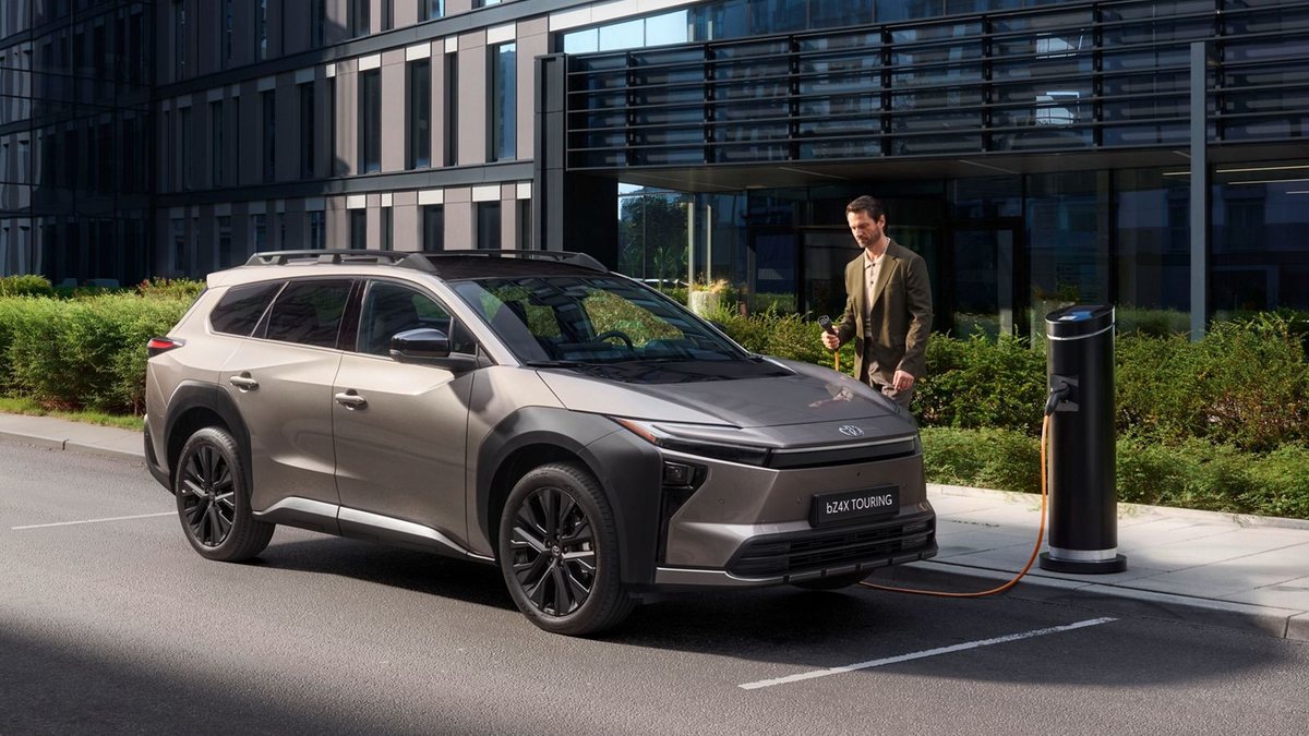Toyota bZ4X Touring lanseras i juni