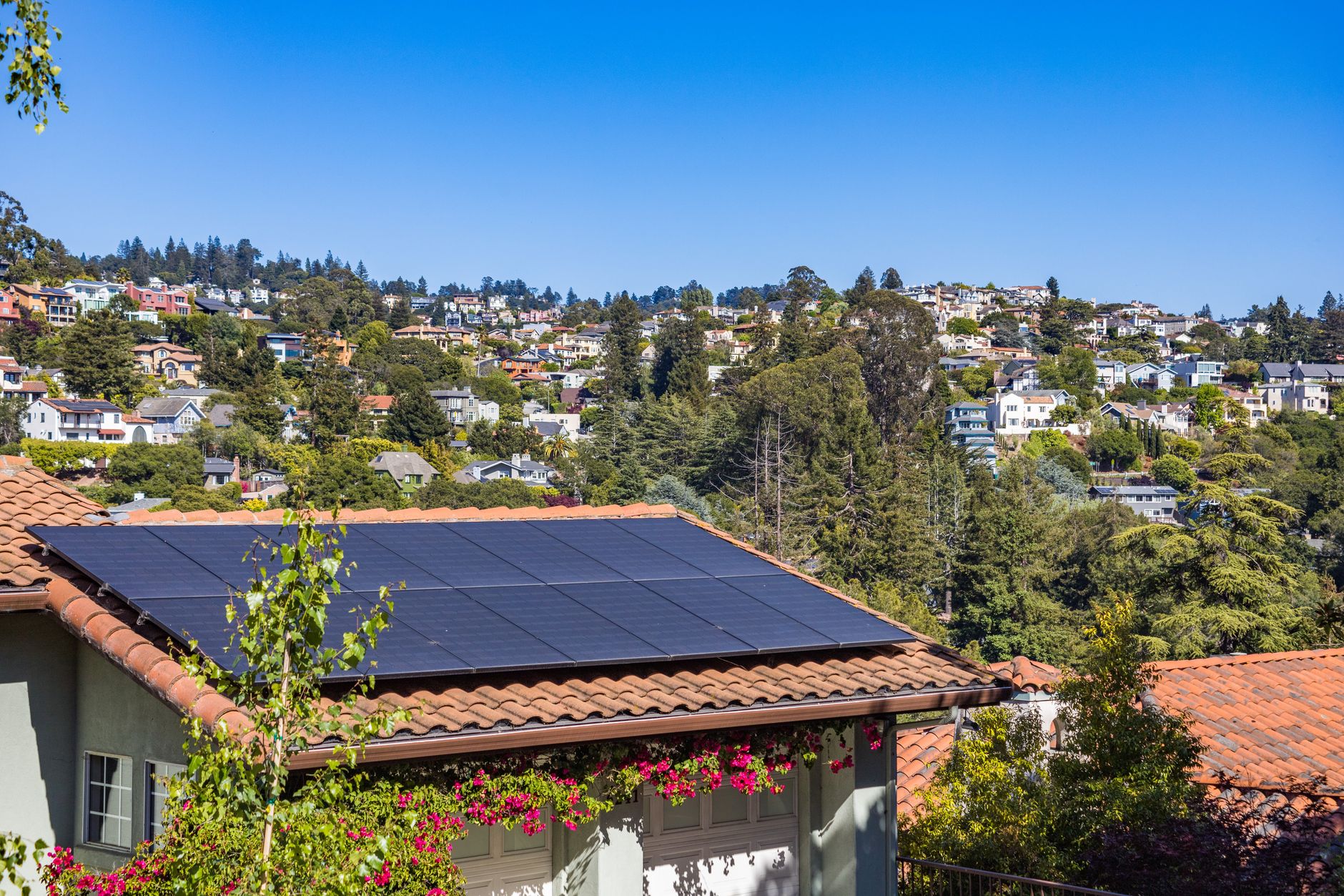 Undantag från bygglov för solenergi träder i kraft 1 juli