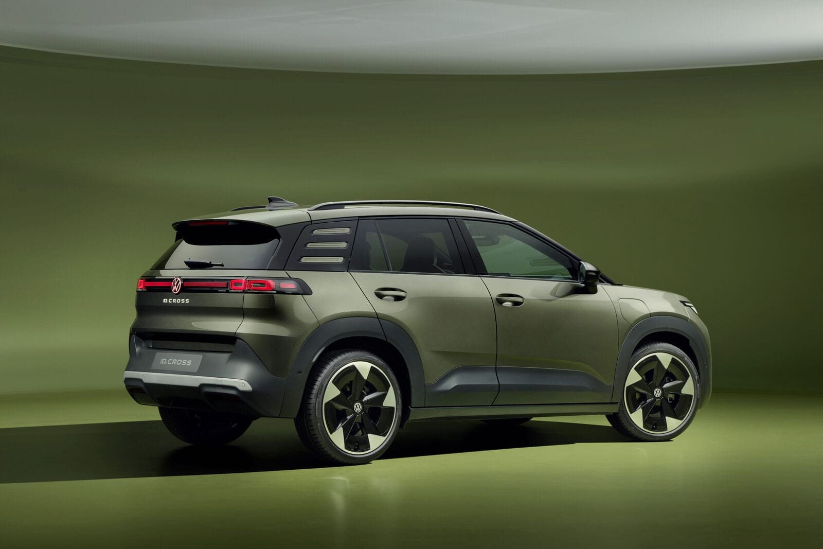 Volkswagen ID. Cross får världspremiär – prisvärd elbils-SUV från cirka 28 000 euro
