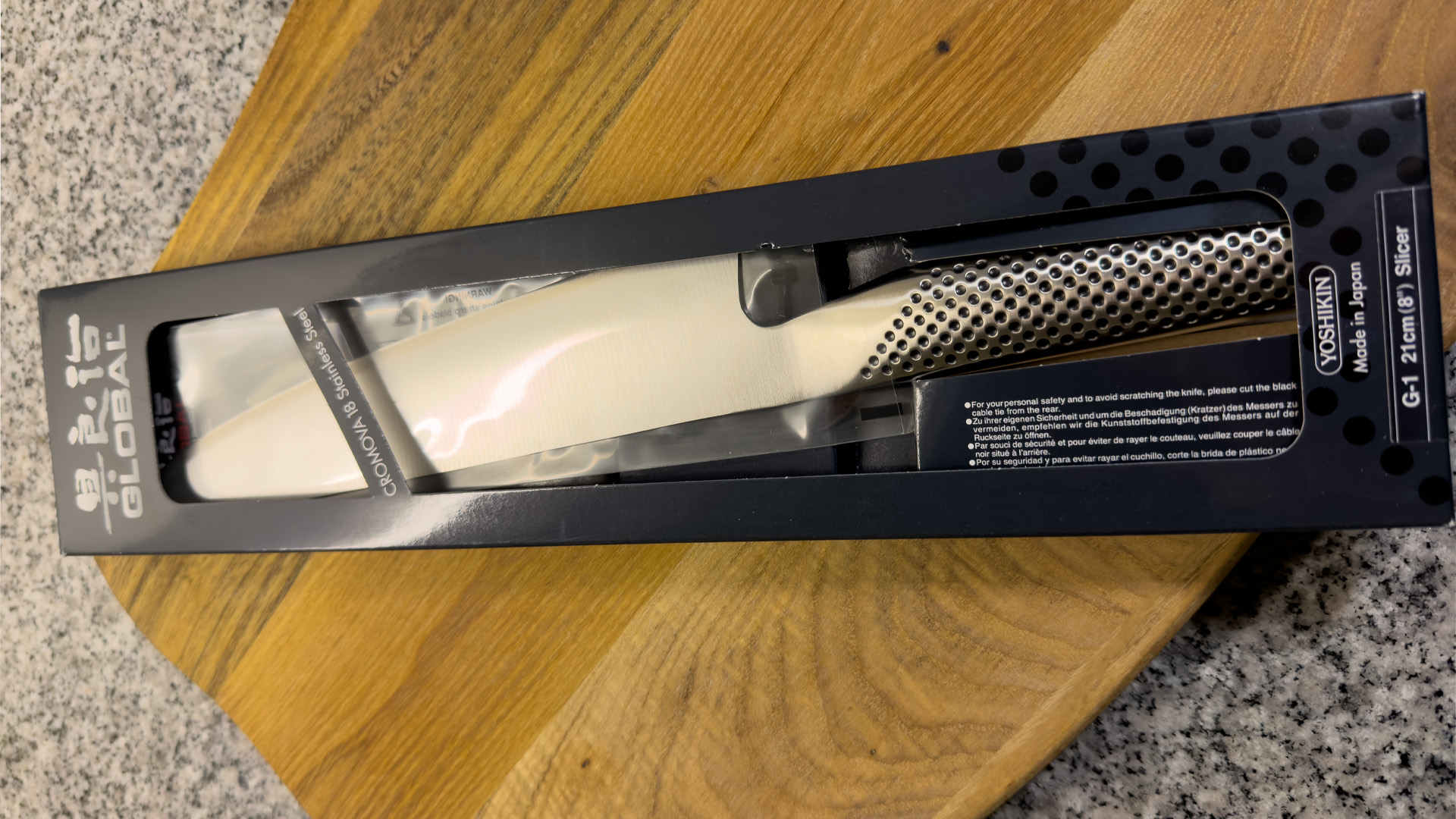 Global kockkniv rundad i förpackning